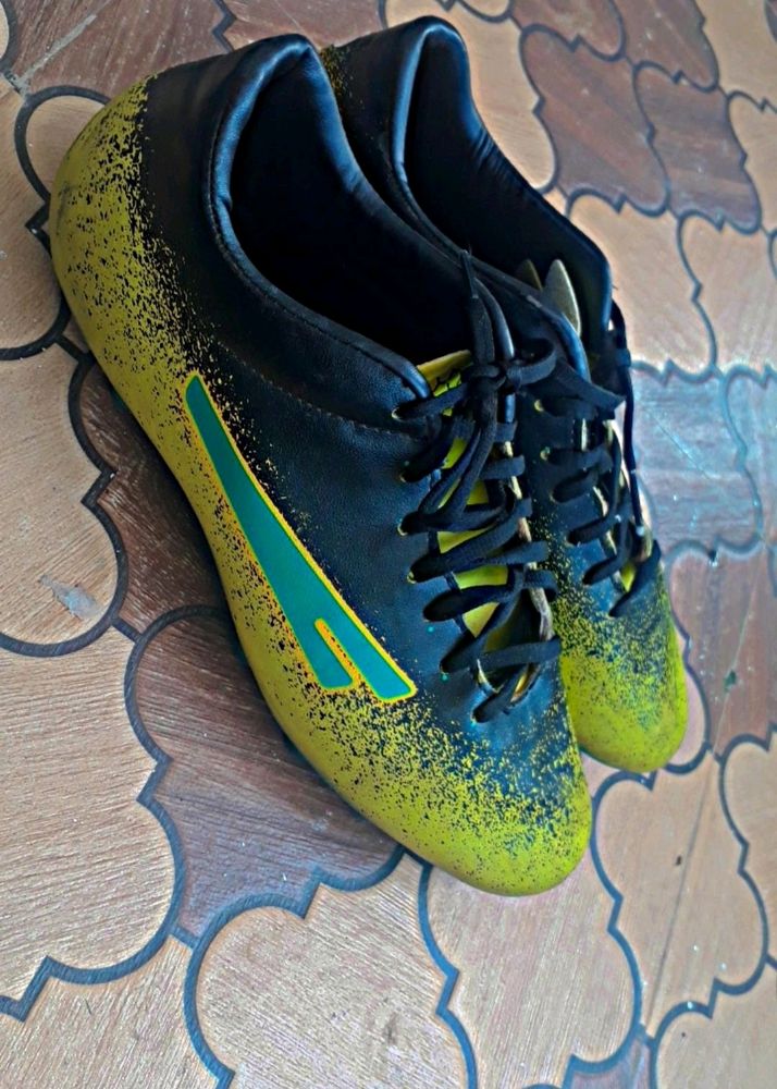 Sega Football Studs Size 9 Amazing deal 👟👟⚽️⚽️