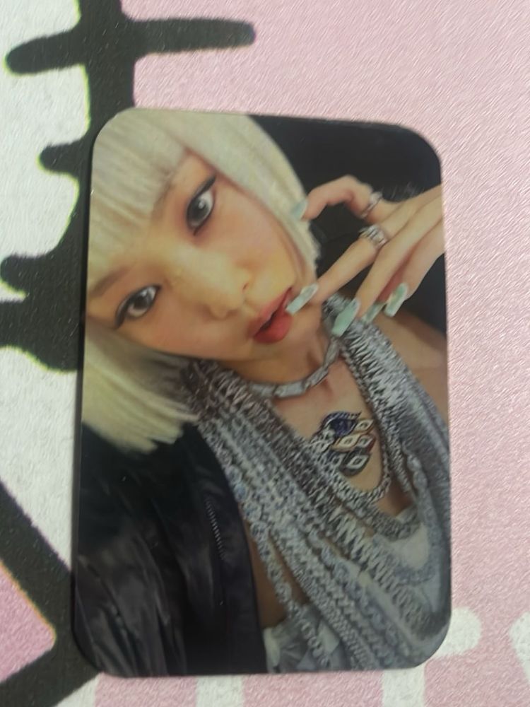 official Jennie Ruby photocard 💗