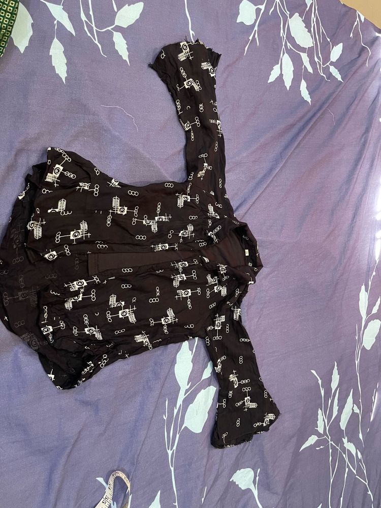 Patterned Sheer Blouse