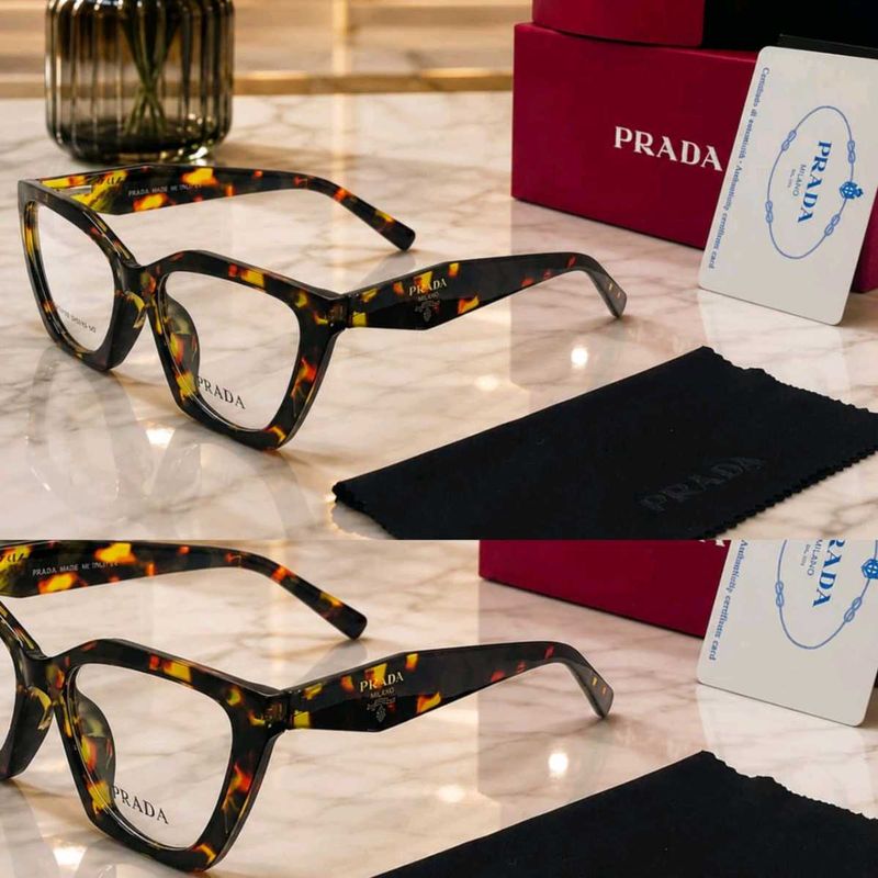 PRADA*****Sunglass/FRAME Available Colour