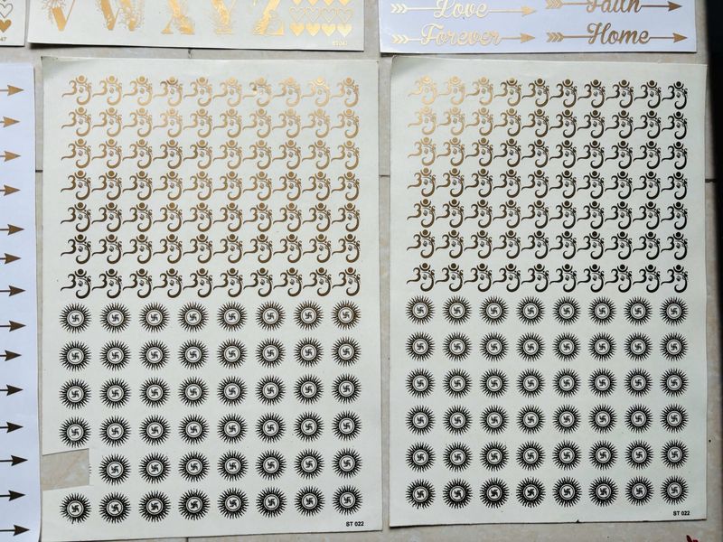 Resin Art 🎨 Gold &amp; Black Spiritual Symbol Sticker