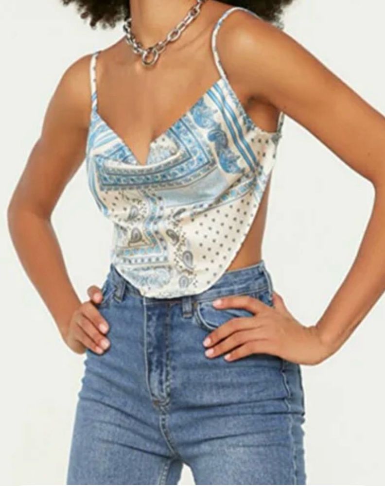 TRENDYOL Stylish Printed Crop Top