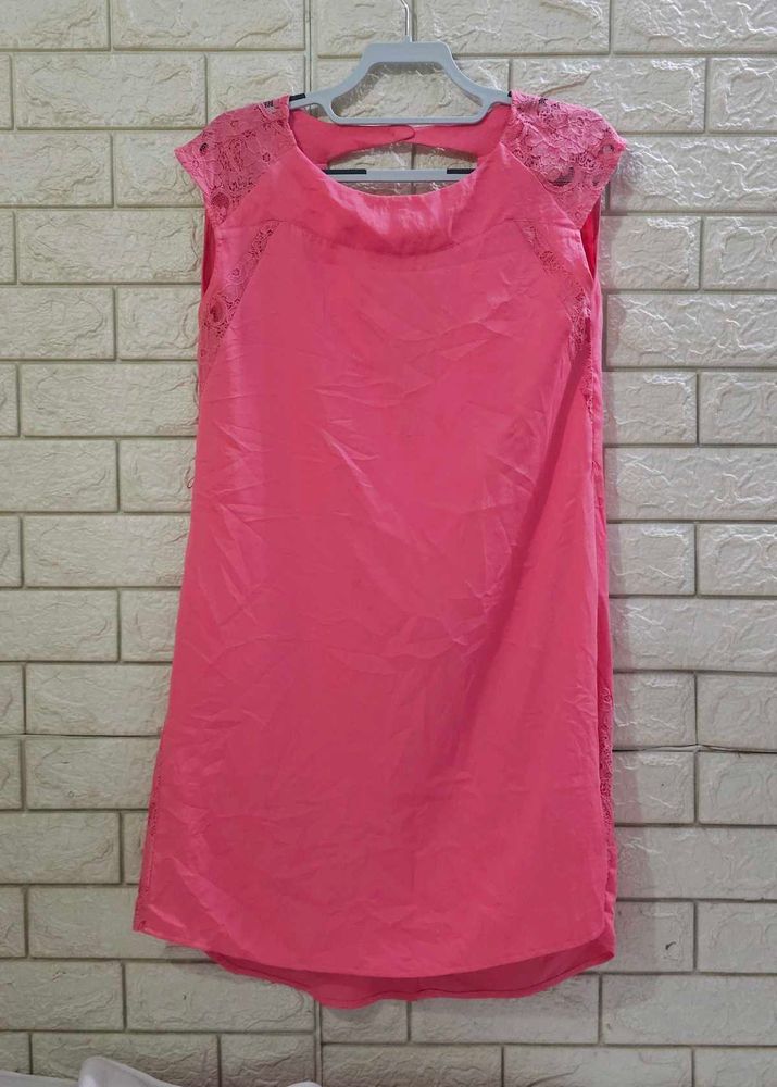 H&amp;M Pink Lace-Shoulder Shift Dress