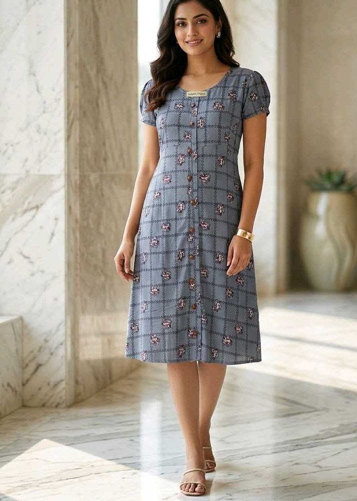 Elegant Grey Checkered Kurta