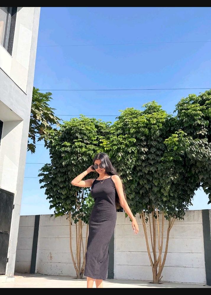 Sleek Black Maxi Dress