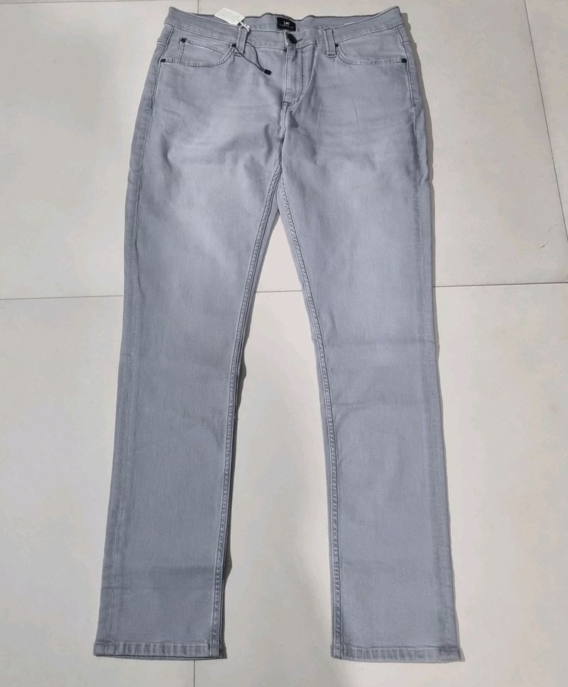 Trendy Men's Lee Jeans