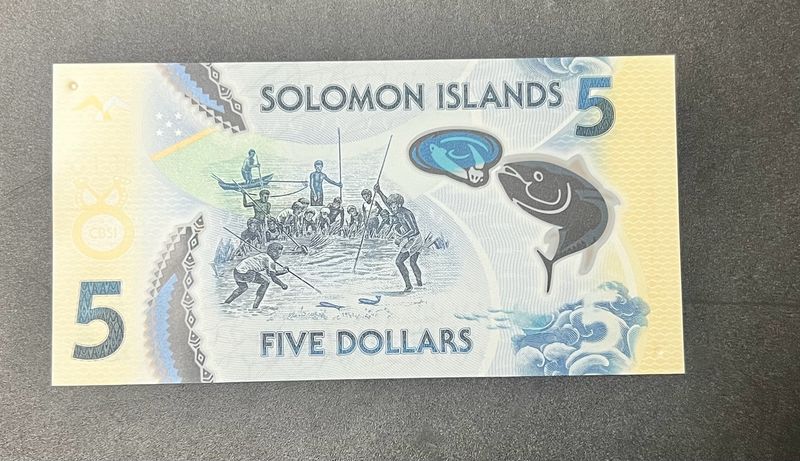 5dollars Solomon Island Nice Condition Rare