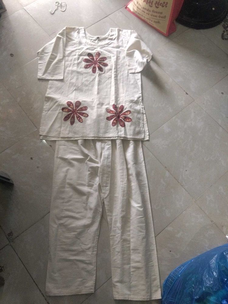 White Kurta Set with Floral Embroidery