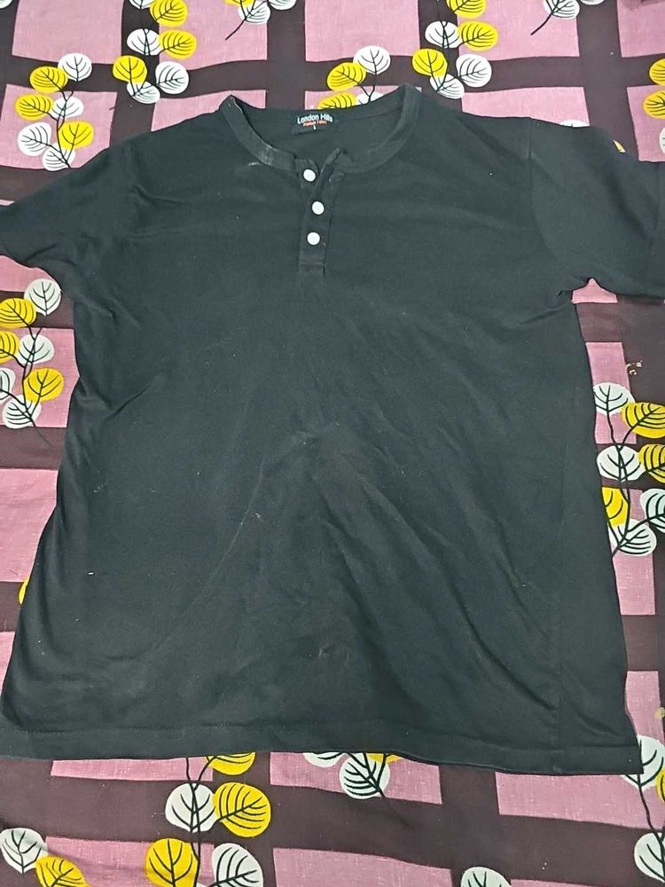 London Hills Black T-Shirt