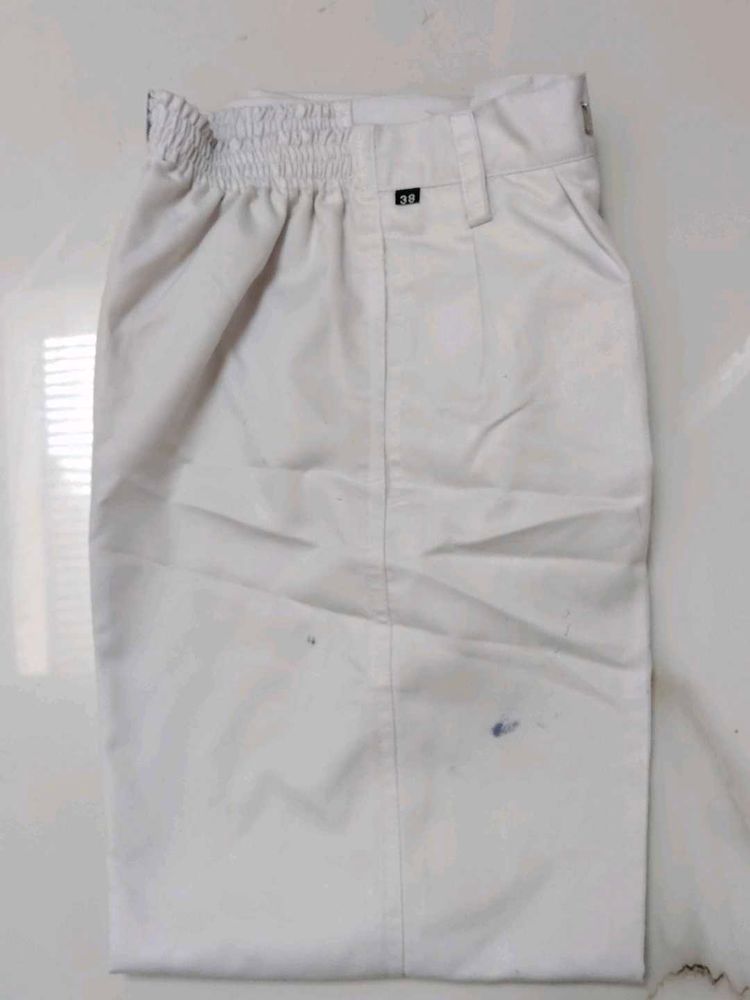 White School pant for