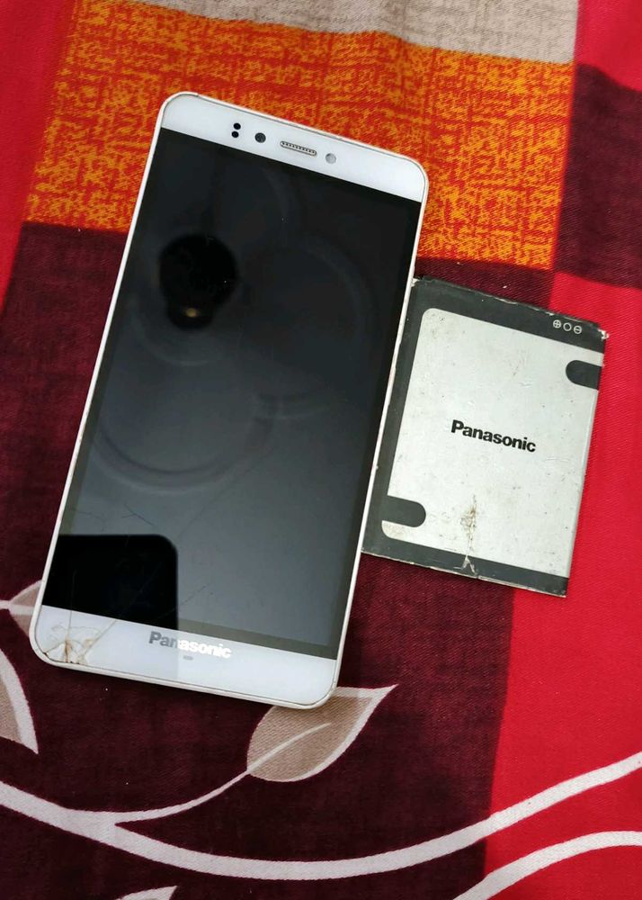 Panasonic eluga arc 2