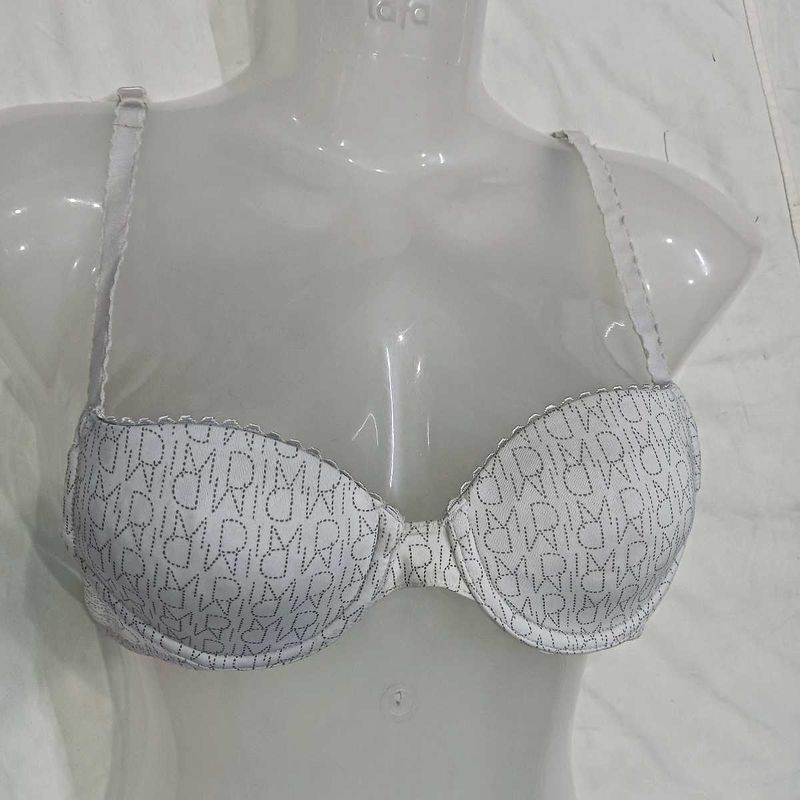 Stylish White 🪔 Padded Bra