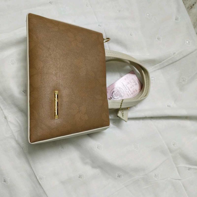 Stylish Brown &amp; Cream Clutch Bag