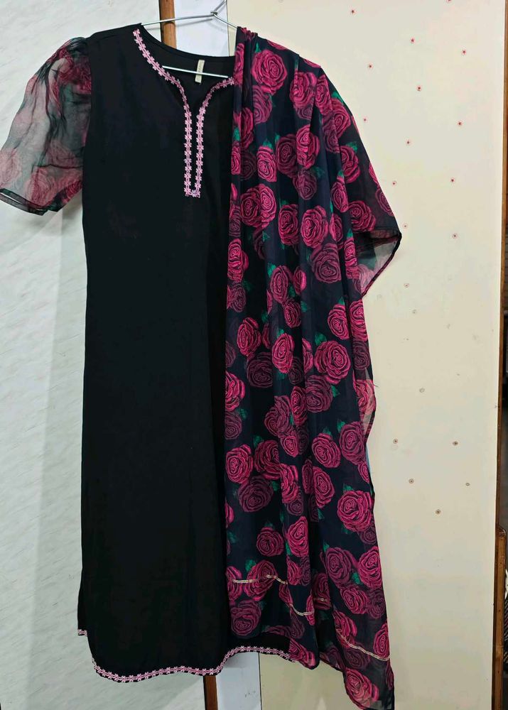 Kurta Sets and jacket 🖤💗