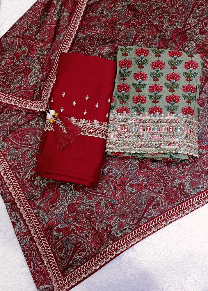 Elegant Soft Muslin fabric Dress Material