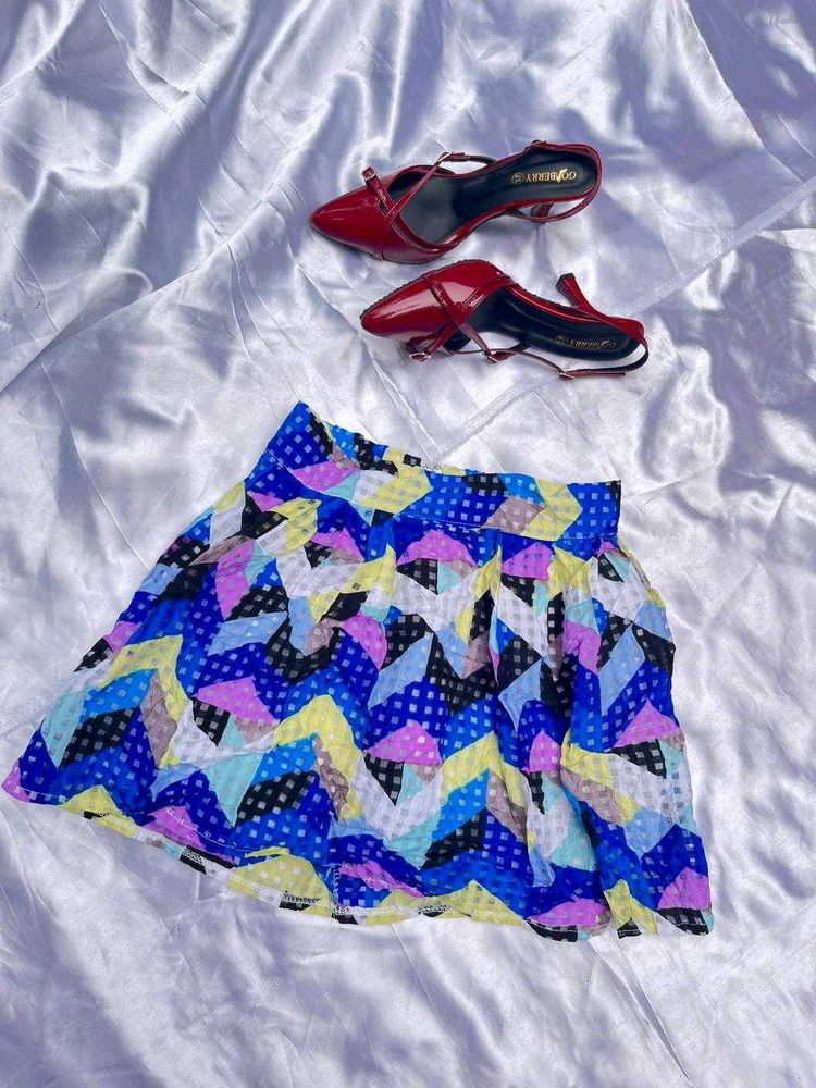 Vibrant Geometric Print Mini Skirt