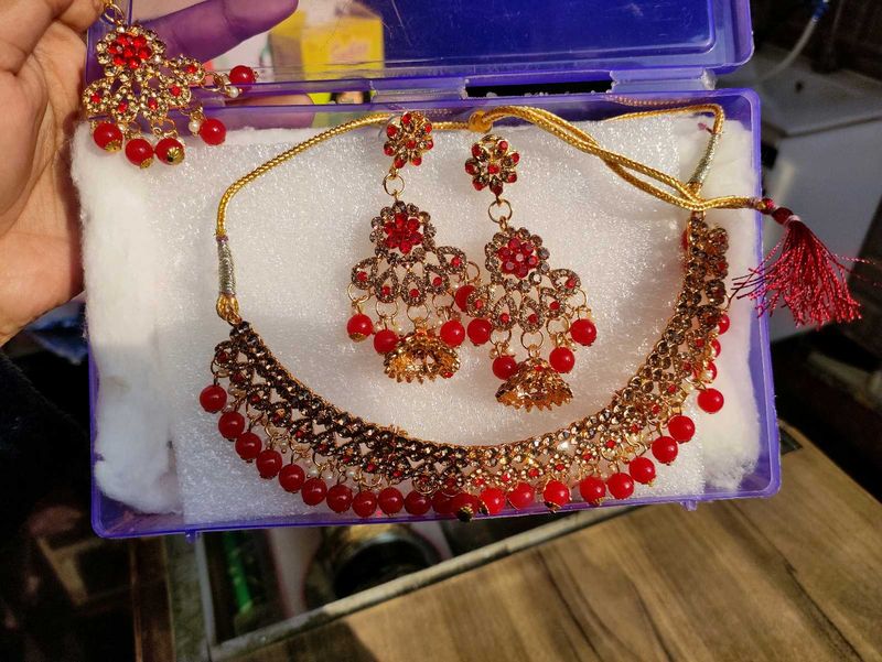 Red &amp; Gold Jewelry Set