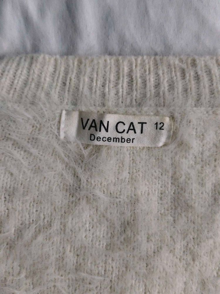 Cozy Van Cat Knit Sweater
