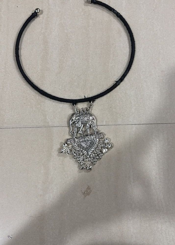 Elegant Elephant Pendant Necklace