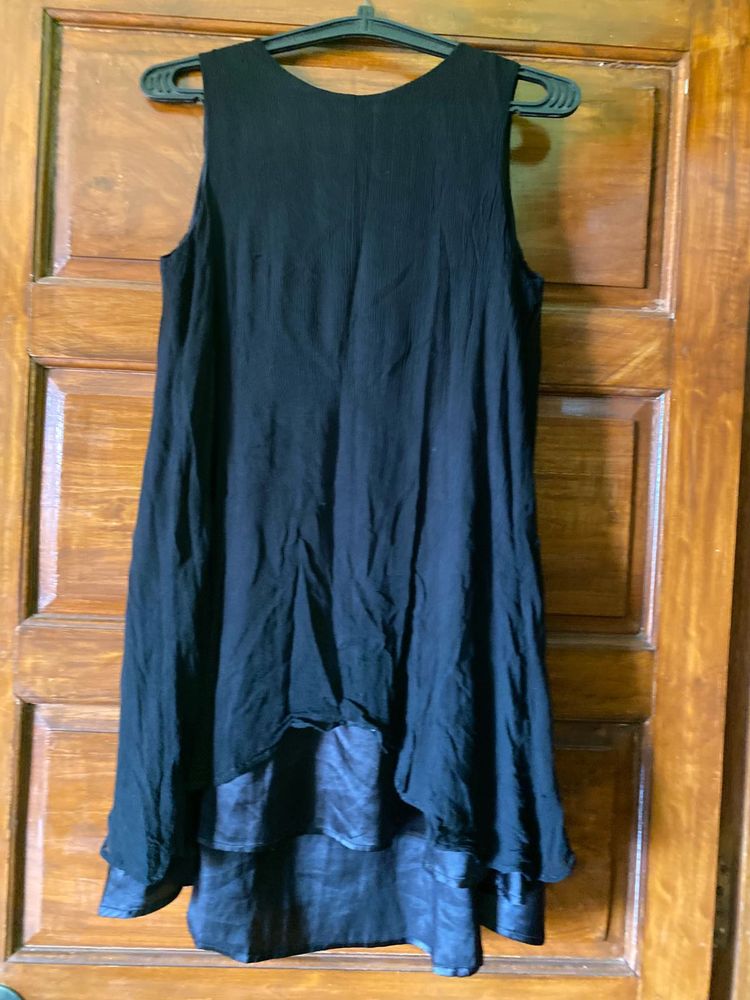 Chic Black Layered Dress