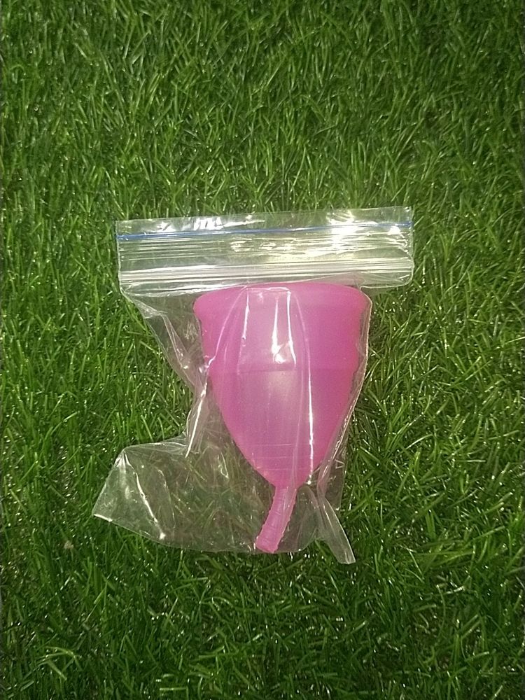 MENSTRUAL CUP FOR WOMEN BRAND NEW