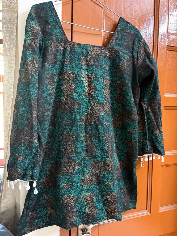 Green &amp; Black Printed Kurta