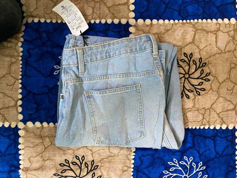 Light Wash Denim Jeans