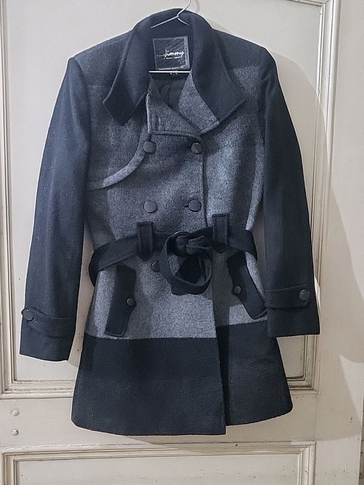 Medium Size Women's Coat