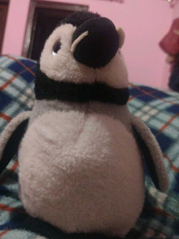 Cute Penguin Plush Toy
