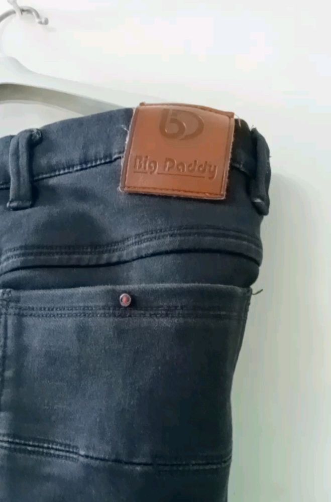 Men's slim fit black jeans