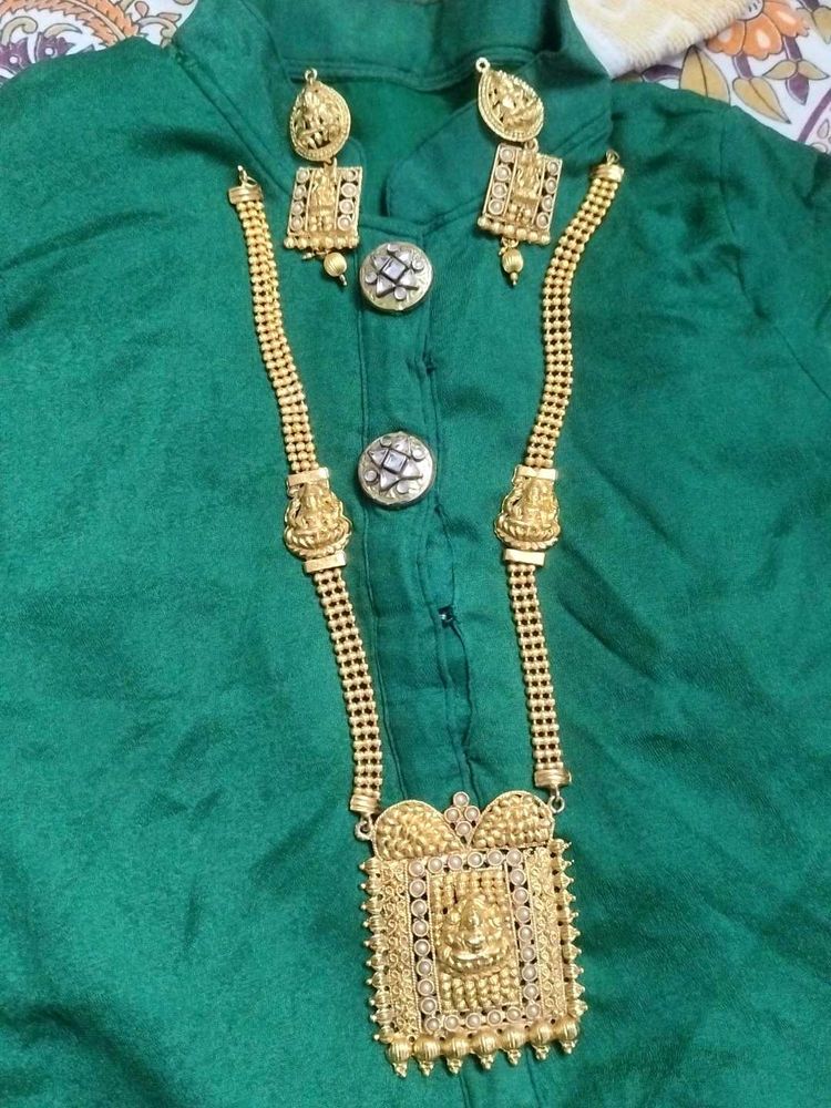 Exquisite Gold Temple jewellery set