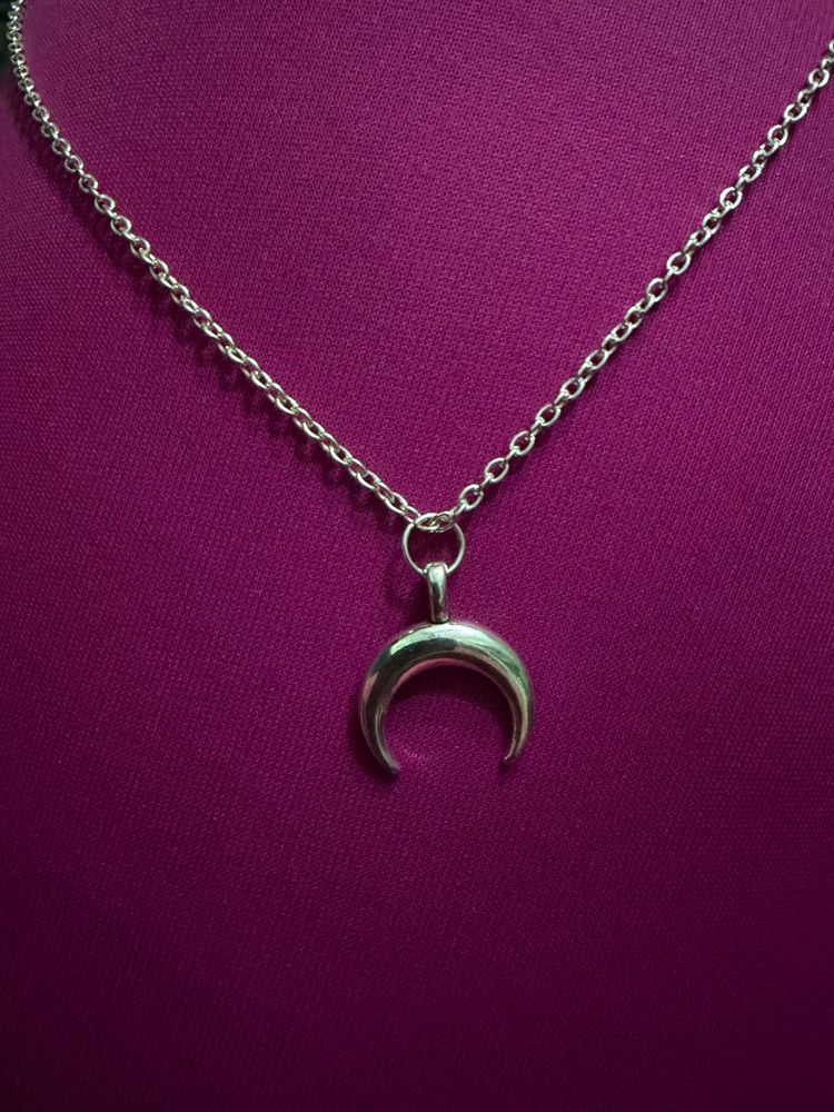 Silver Crescent Moon Pendant Necklace