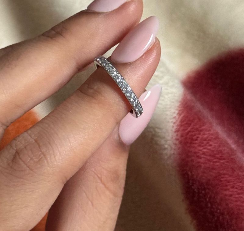 Elegant Diamond Band Ring US size 5