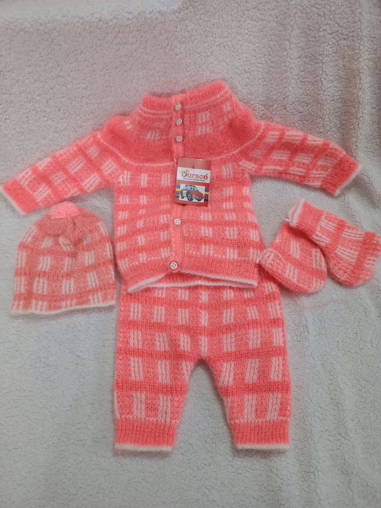 ❗FREE DELIVERY❗New Woolen Baby Suit