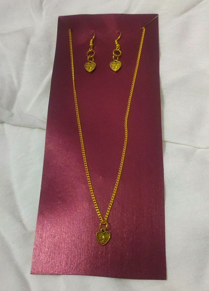 Chain Pendant And Earrings Set