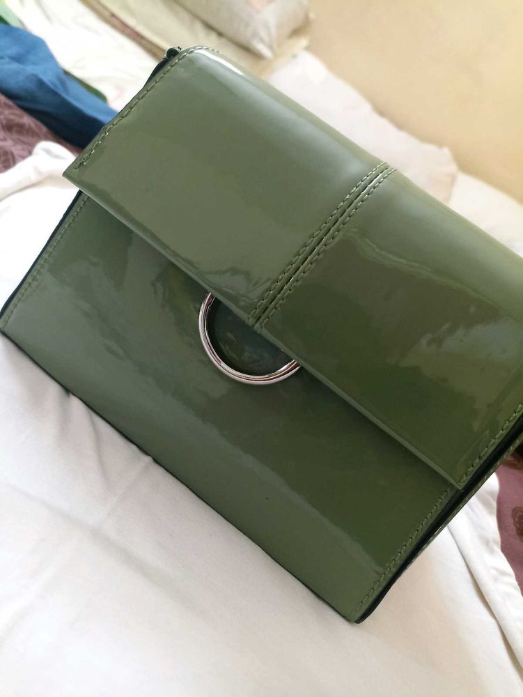 Chic Olive Green Patent Clutch Bag