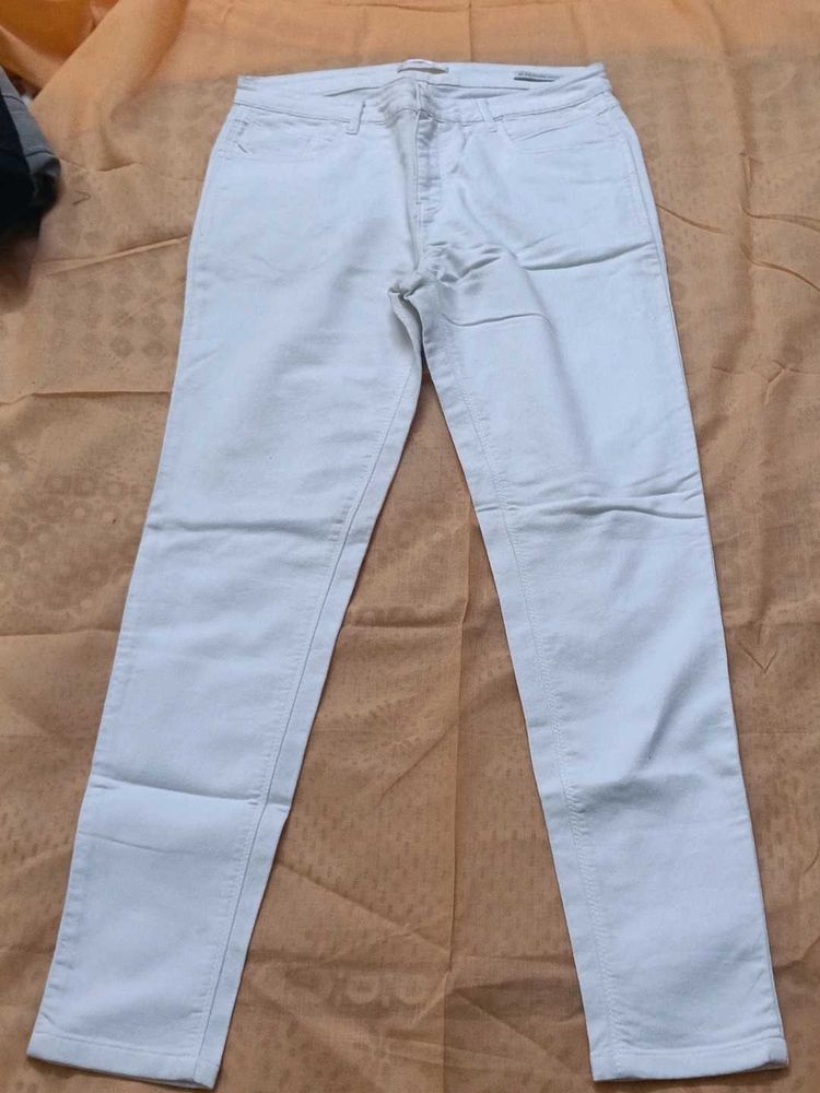 Light Blue Wash Jeans