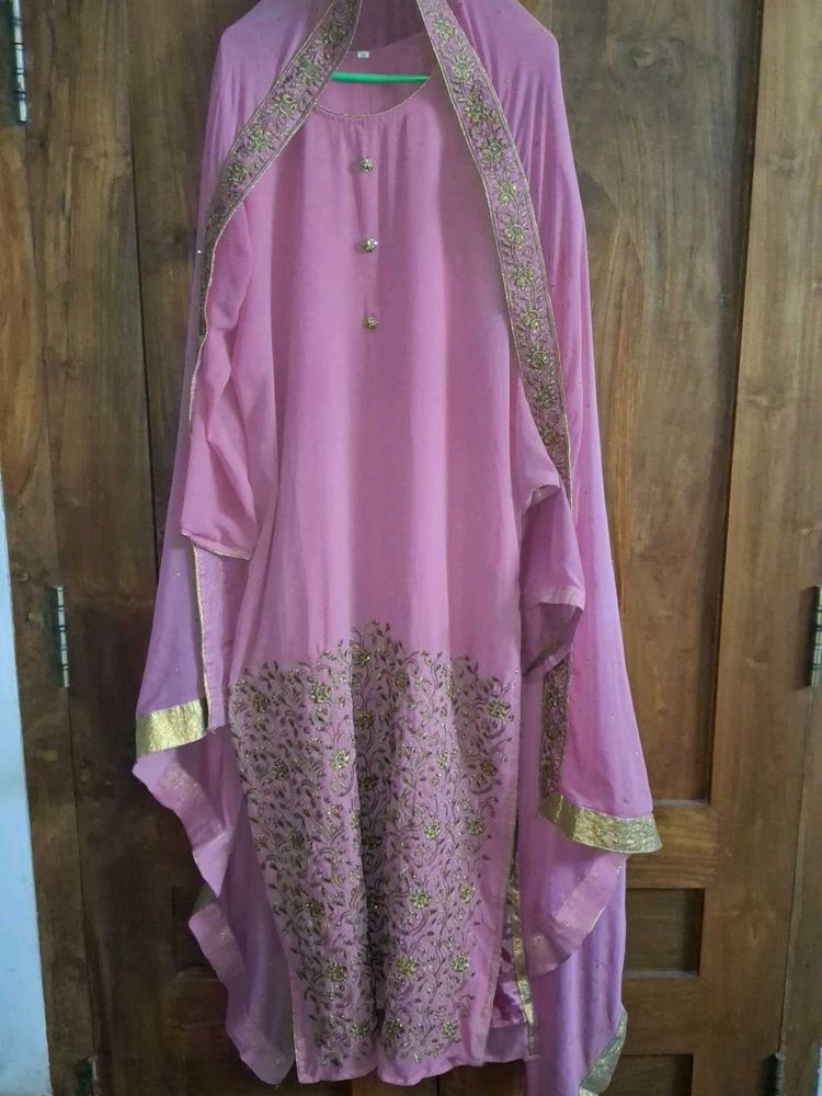 Elegant Pink Kurta Set with Dupatta