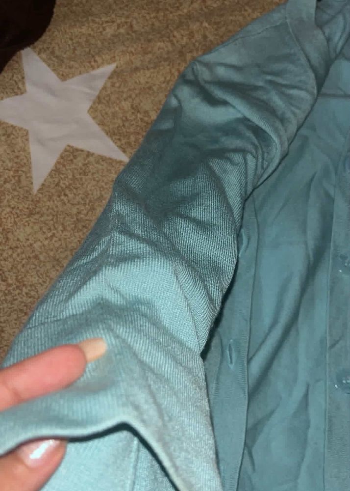 Teal Button-Up Long Sleeve Top