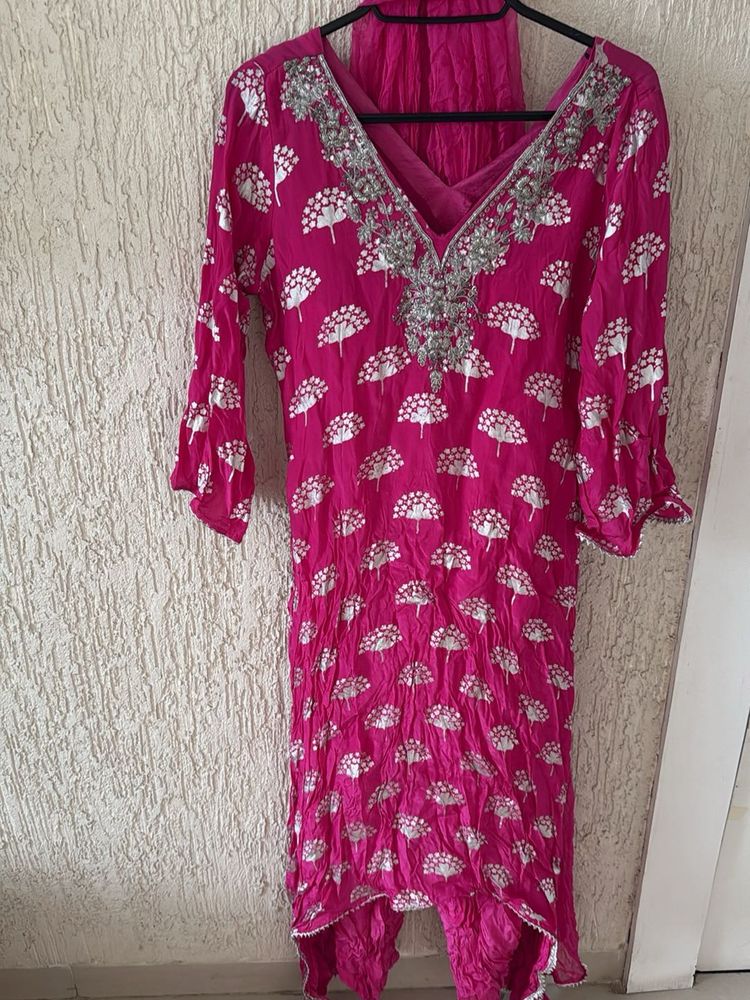 Vibrant Pink Kurta Set with Silver Print