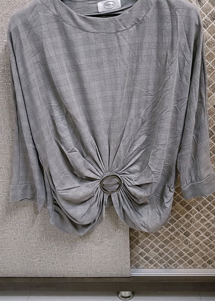 XL Gray Top For Women