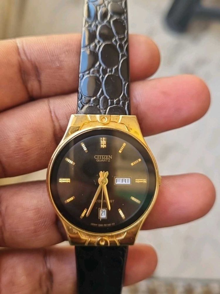 Citizen Quartz Watch - Gold Tone