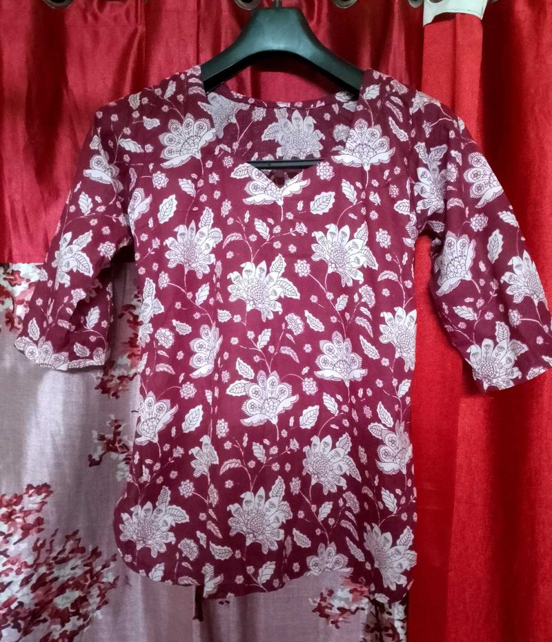 Maroon Floral Print Top