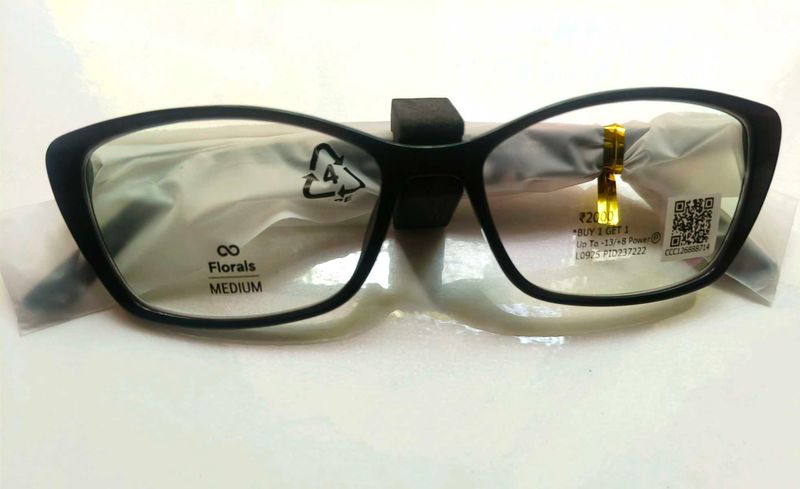 Vincent Chase Black Full Rim Cat Eye