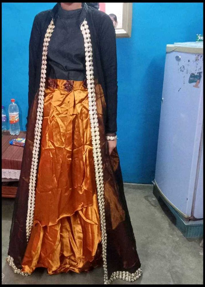 Elegant Ethnic skirt  koti Set