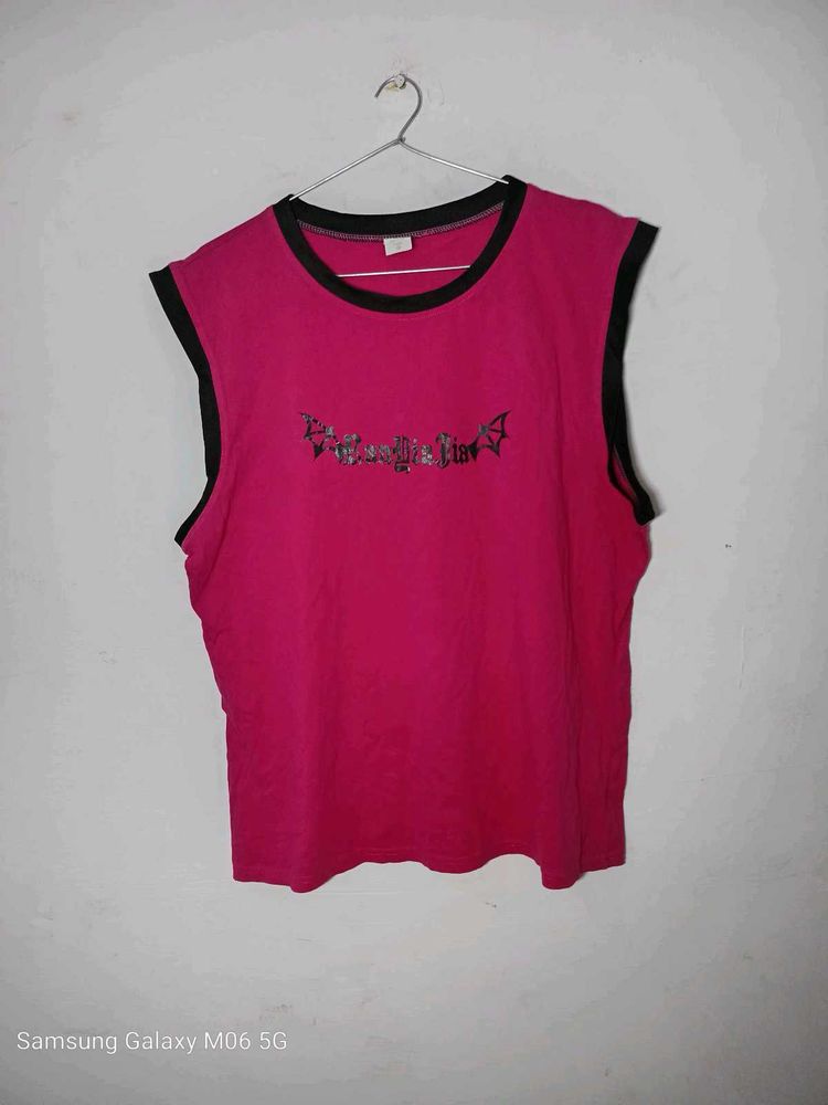 Pink Sleeveless T-Shirt with Bat Graphic