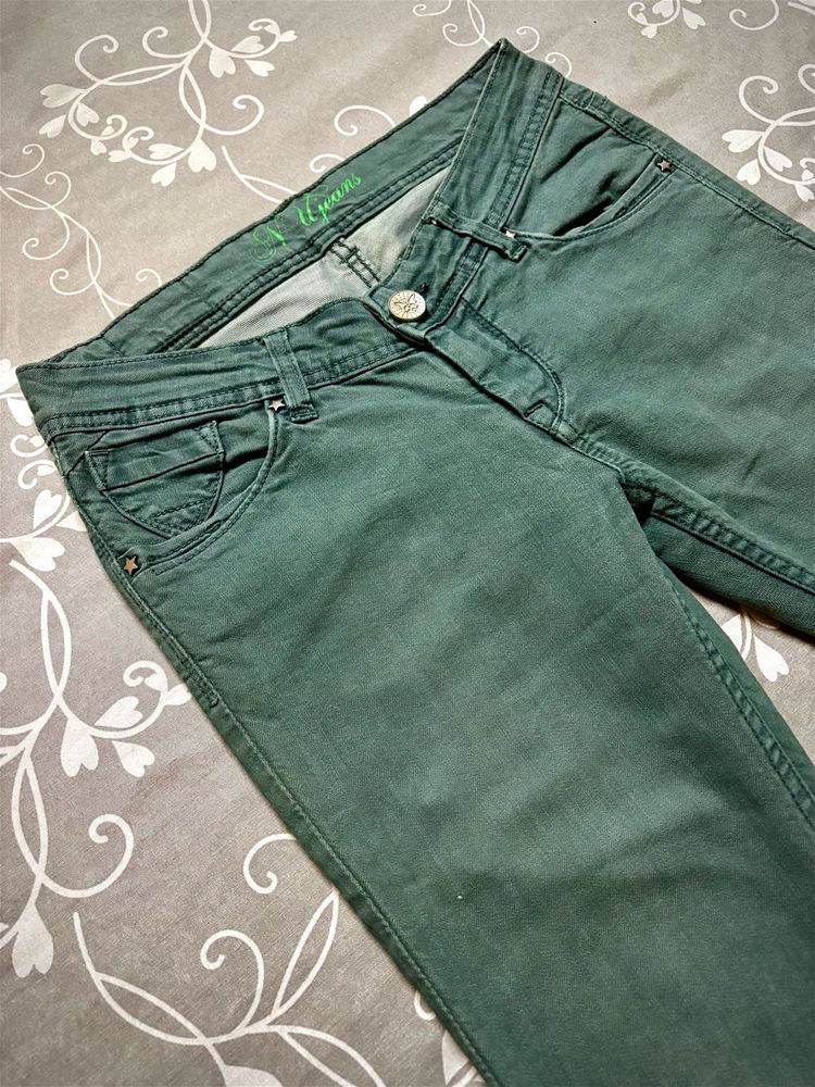 Numero Uno Straight Fit Jeans