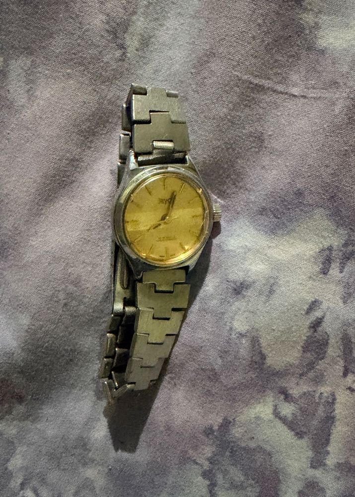 jayco Vintage Gold Tone Women's Watch