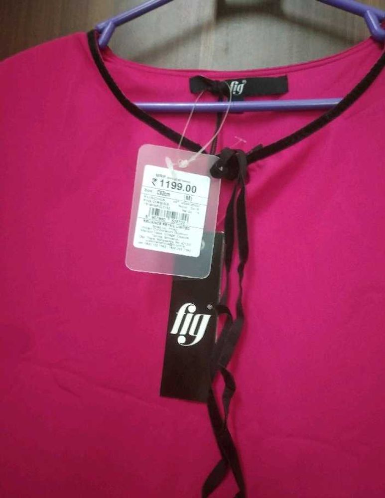 Stylish Pink Kurta with Black Trim