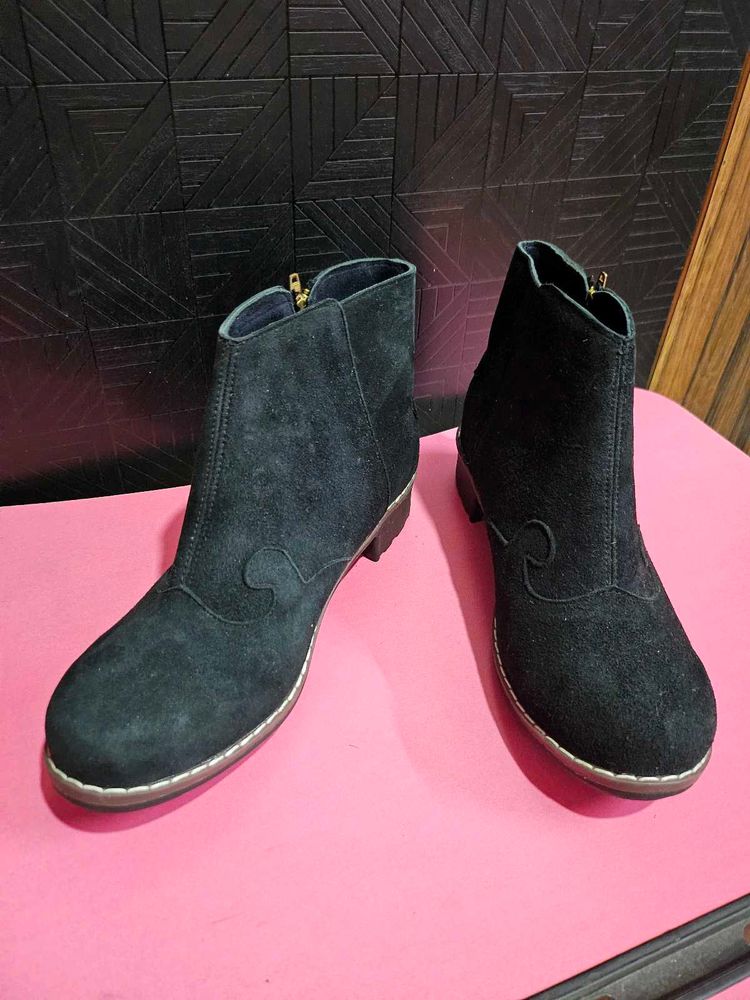 Sreeleathers Black Suede Ankle Boots